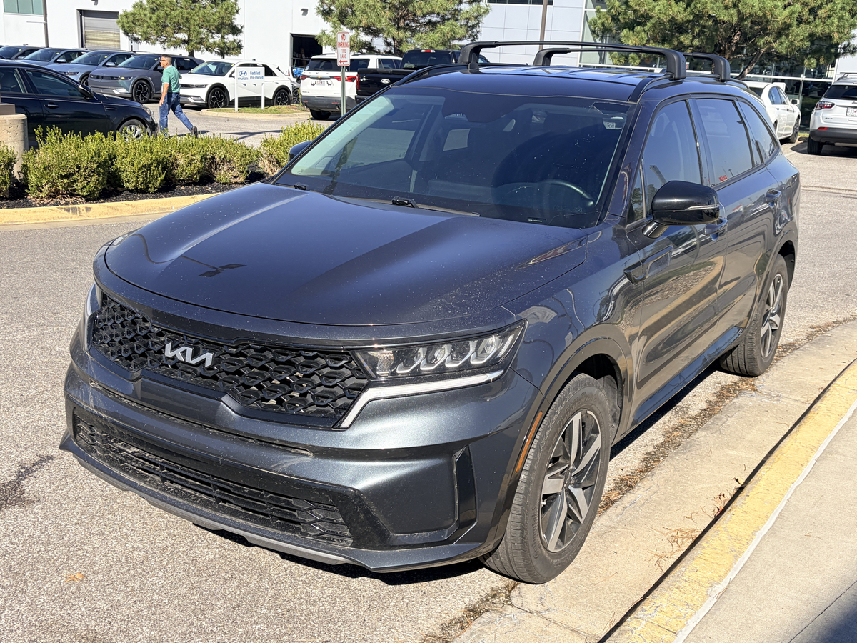 2022 Kia Sorento S