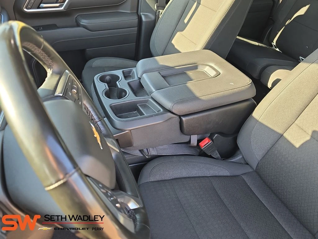 2025 Chevrolet Silverado 3500HD LT - Photo 14
