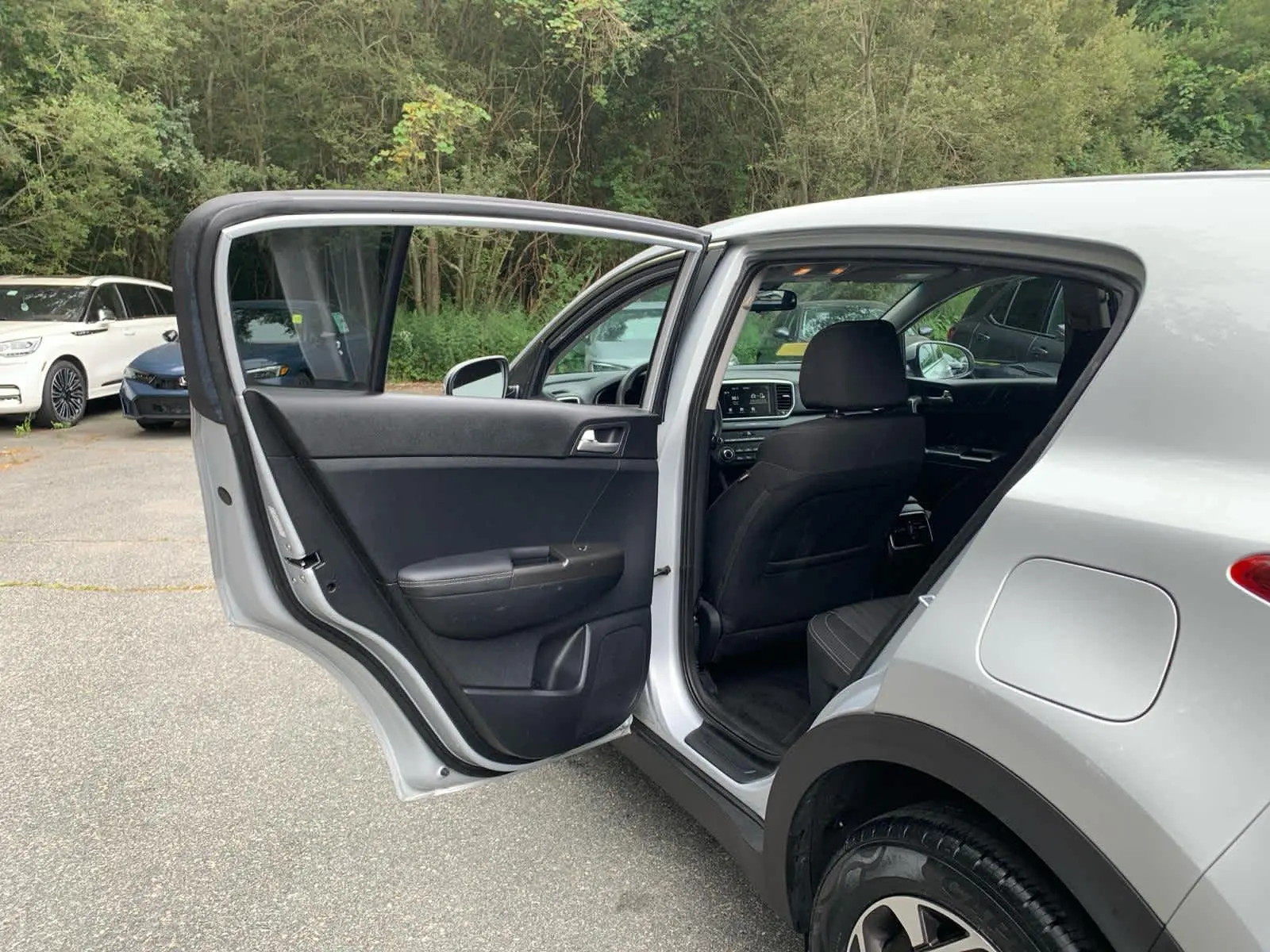 2020 Kia Sportage LX photo 31