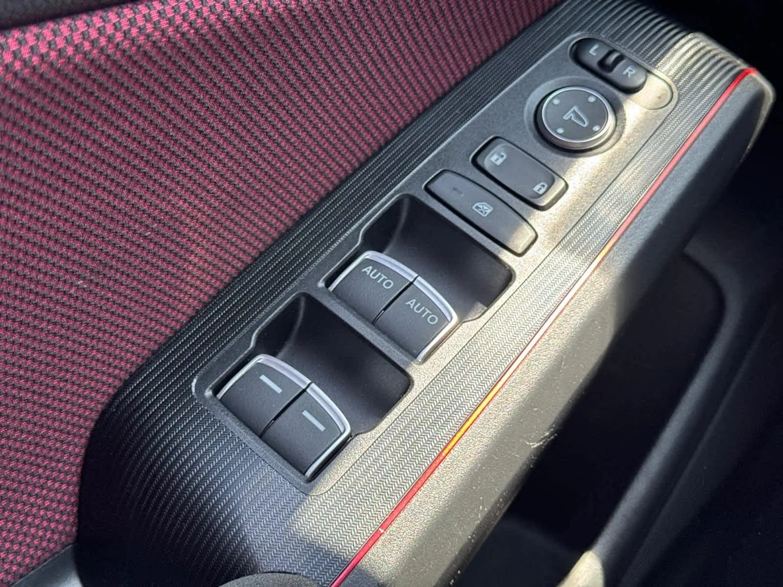 2023 Honda Civic Si photo 24