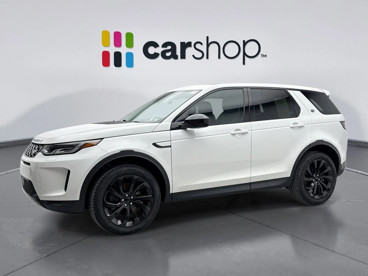 2023 Land Rover Discovery Sport SE's photo