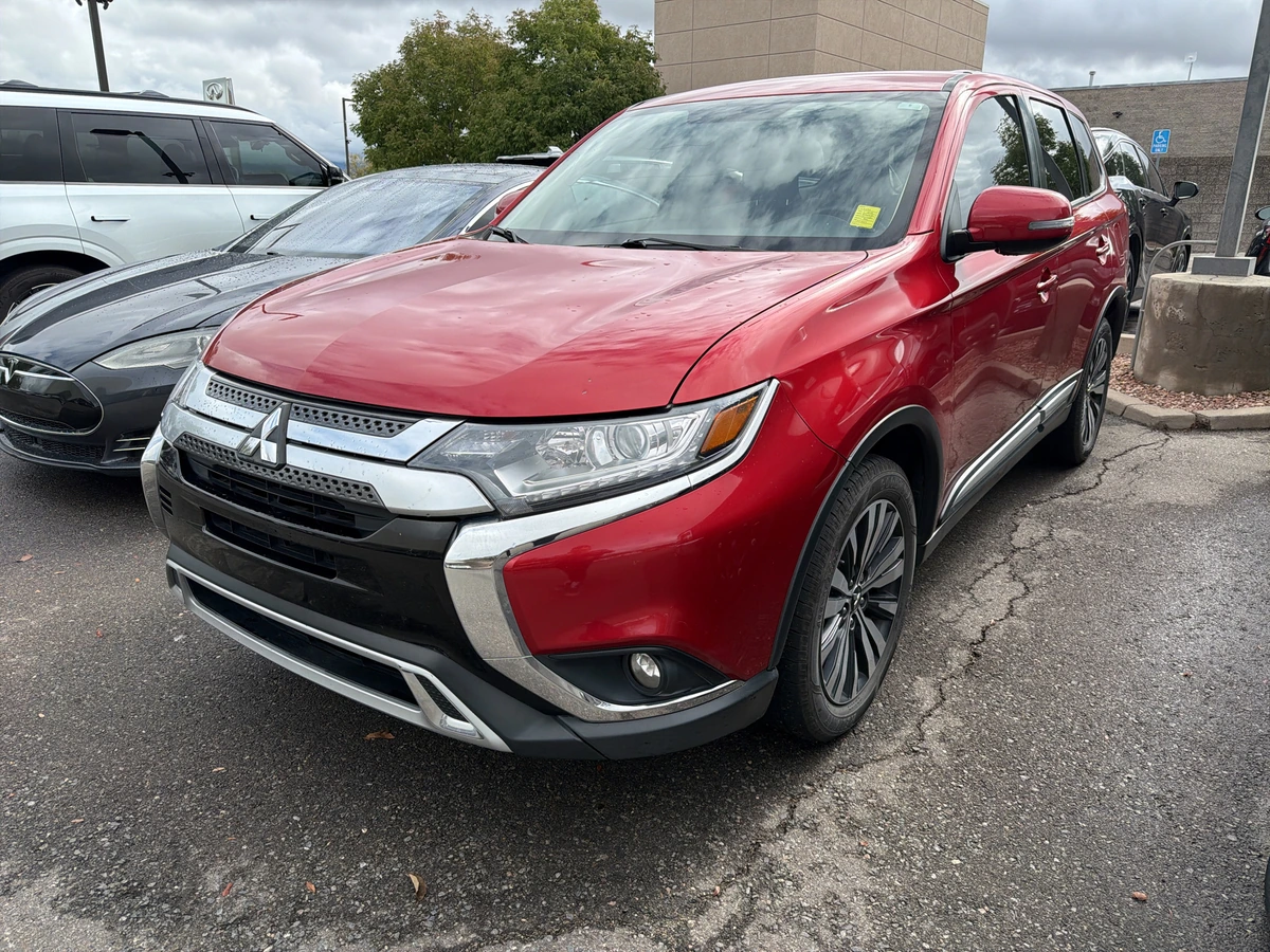 2019 Mitsubishi Outlander