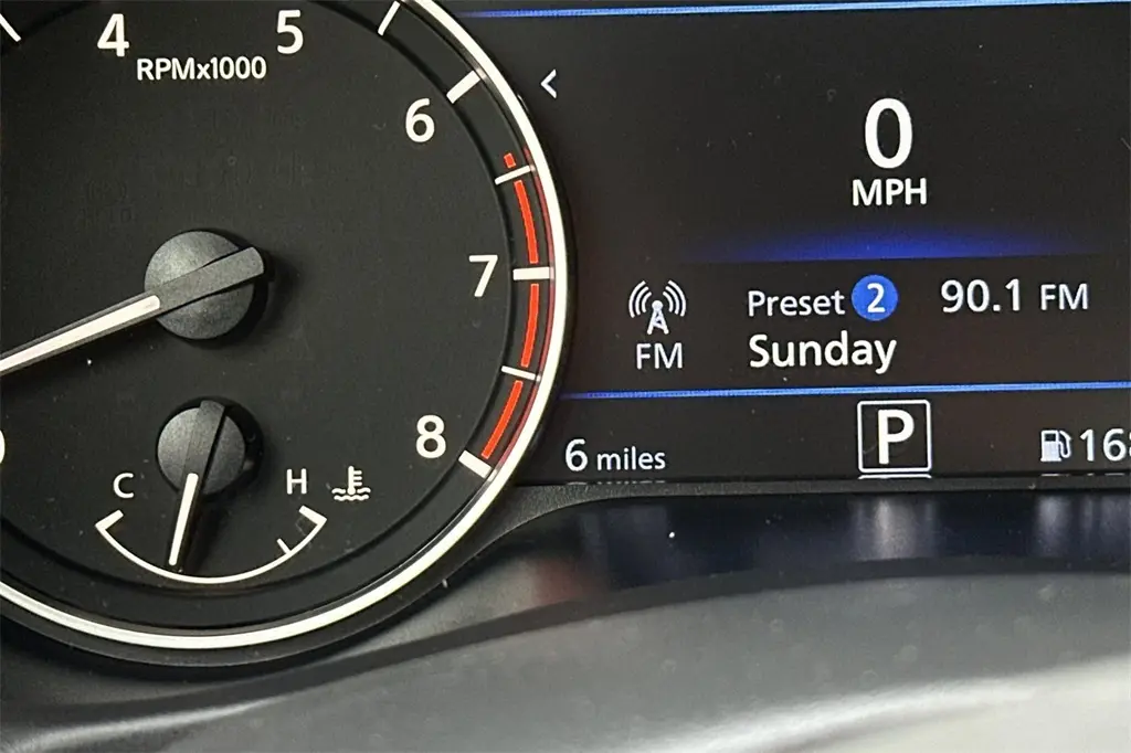 2025 Nissan Altima 2.5 SR photo 19