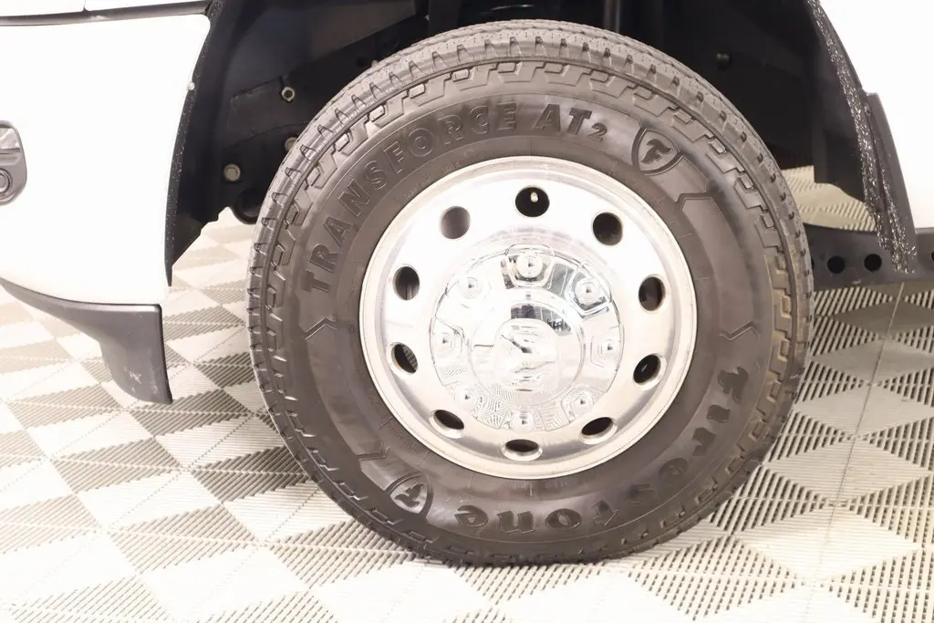 2023 Ram 3500 Laramie photo 18