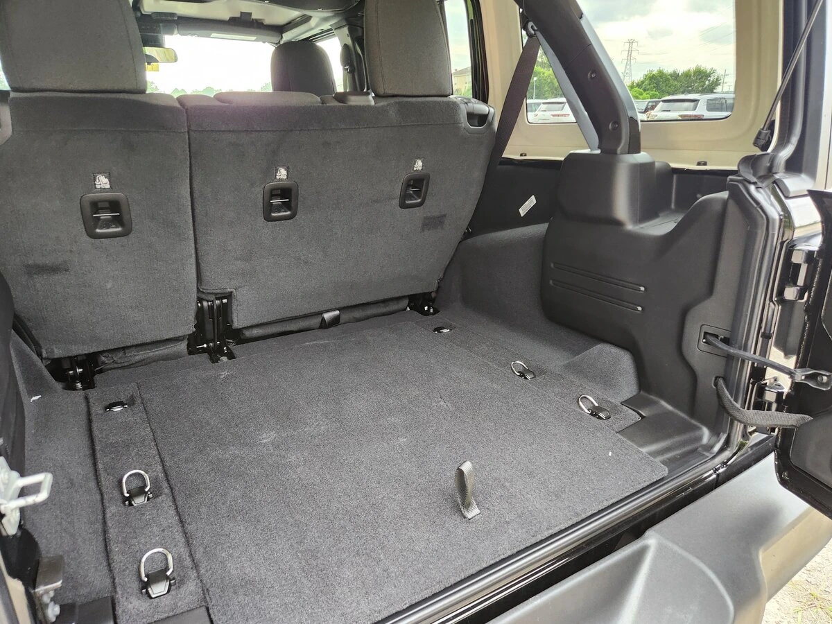 2025 Jeep Wrangler 4-Door Sport S - Photo 7