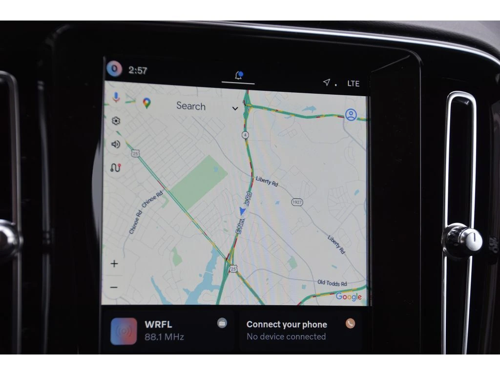 2026 Volvo - image 19