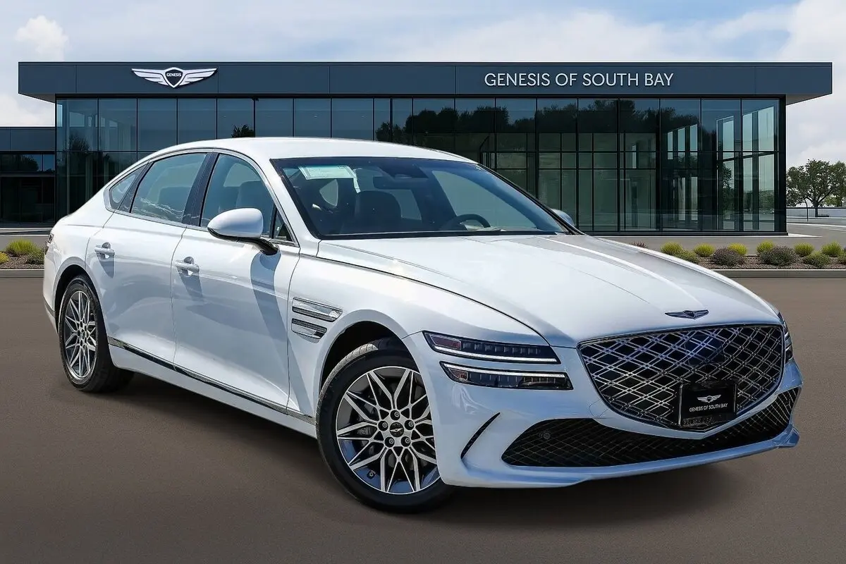2026 GENESIS G80 Base's photo