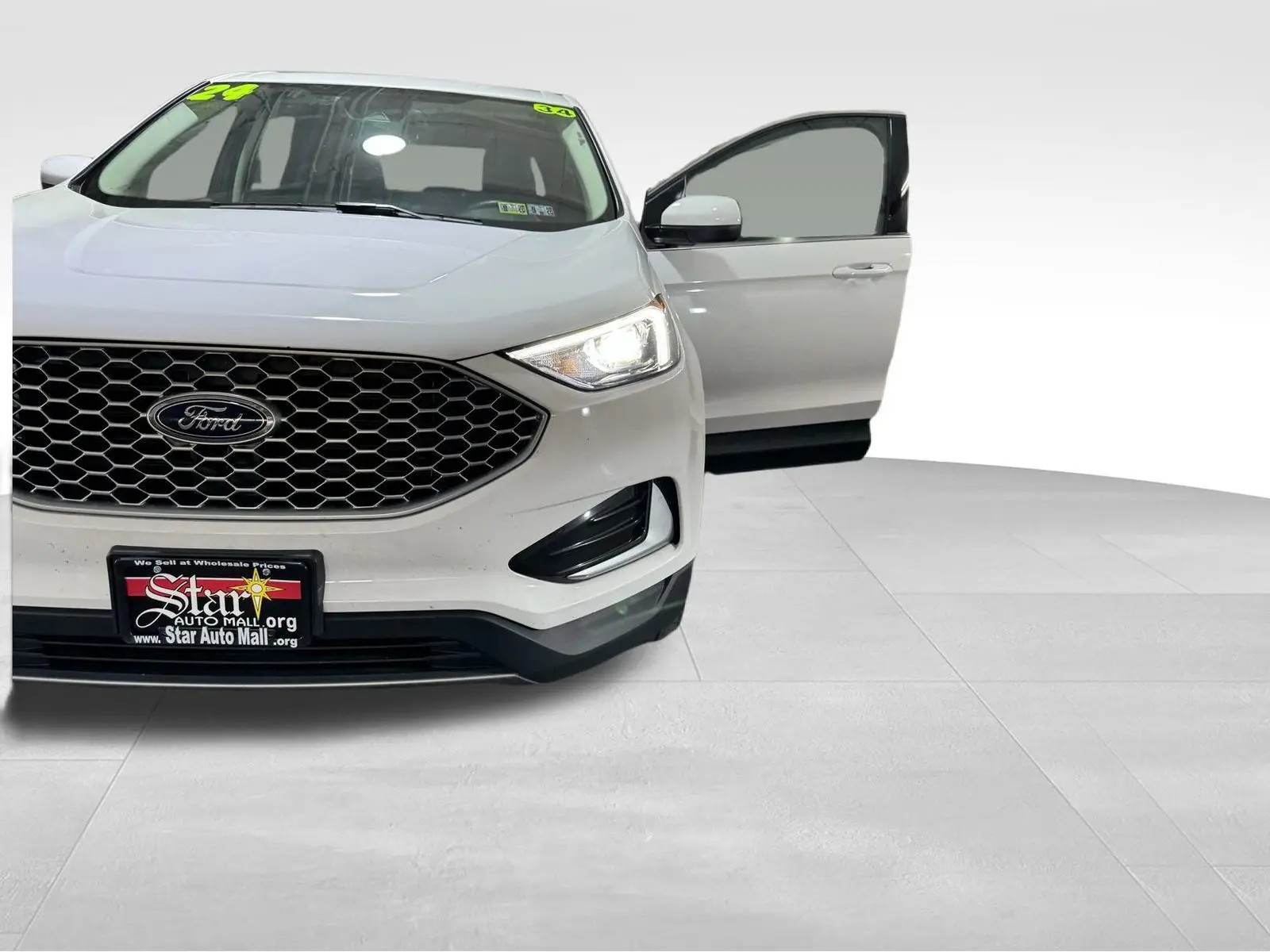 2024 Ford Edge SEL photo 23