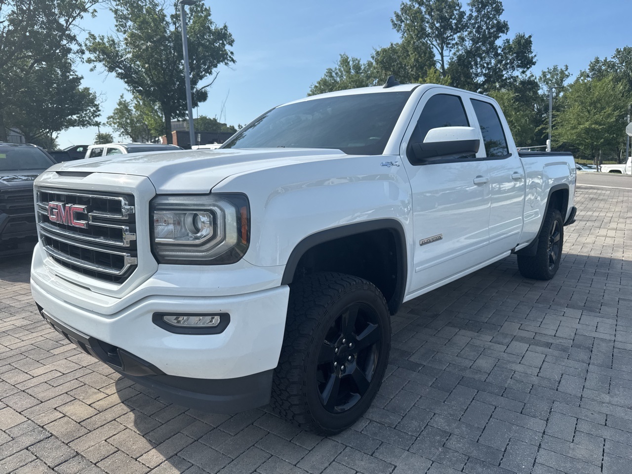 Vehicle