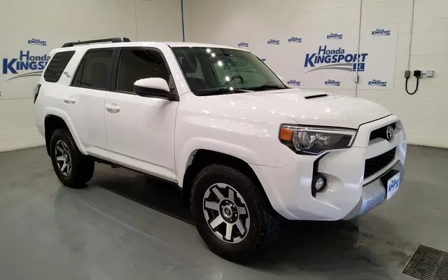 Used 2019 Toyota 4Runner TRD Off-Road with VIN JTEBU5JR2K5650585 for sale in Kingsport, TN