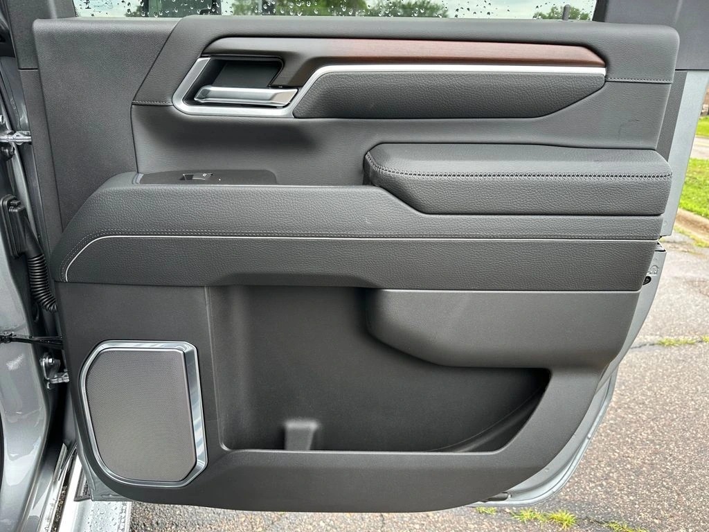 2026 GMC Sierra 3500HD Denali - Photo 48