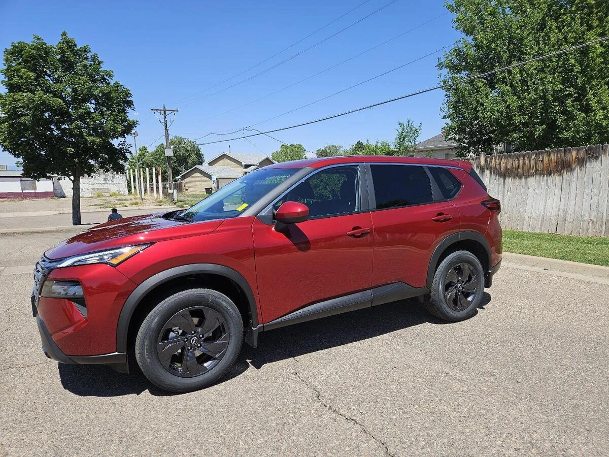 2026 Nissan Rogue SV AWD's photo
