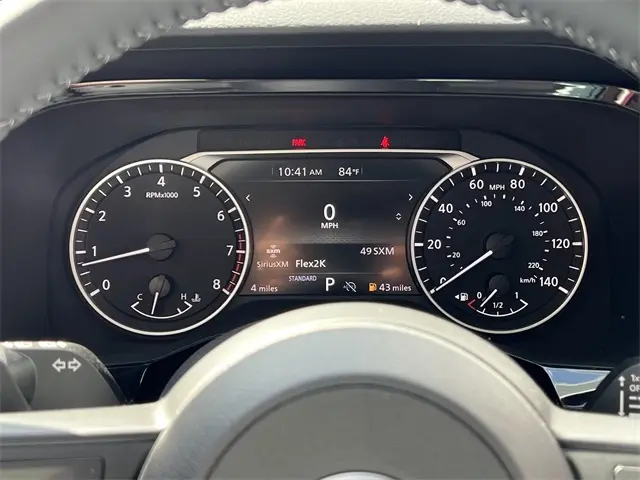 2025 Nissan Pathfinder SV photo 13