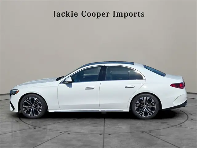 2025 Mercedes Benz E 350 4MATIC photo 2
