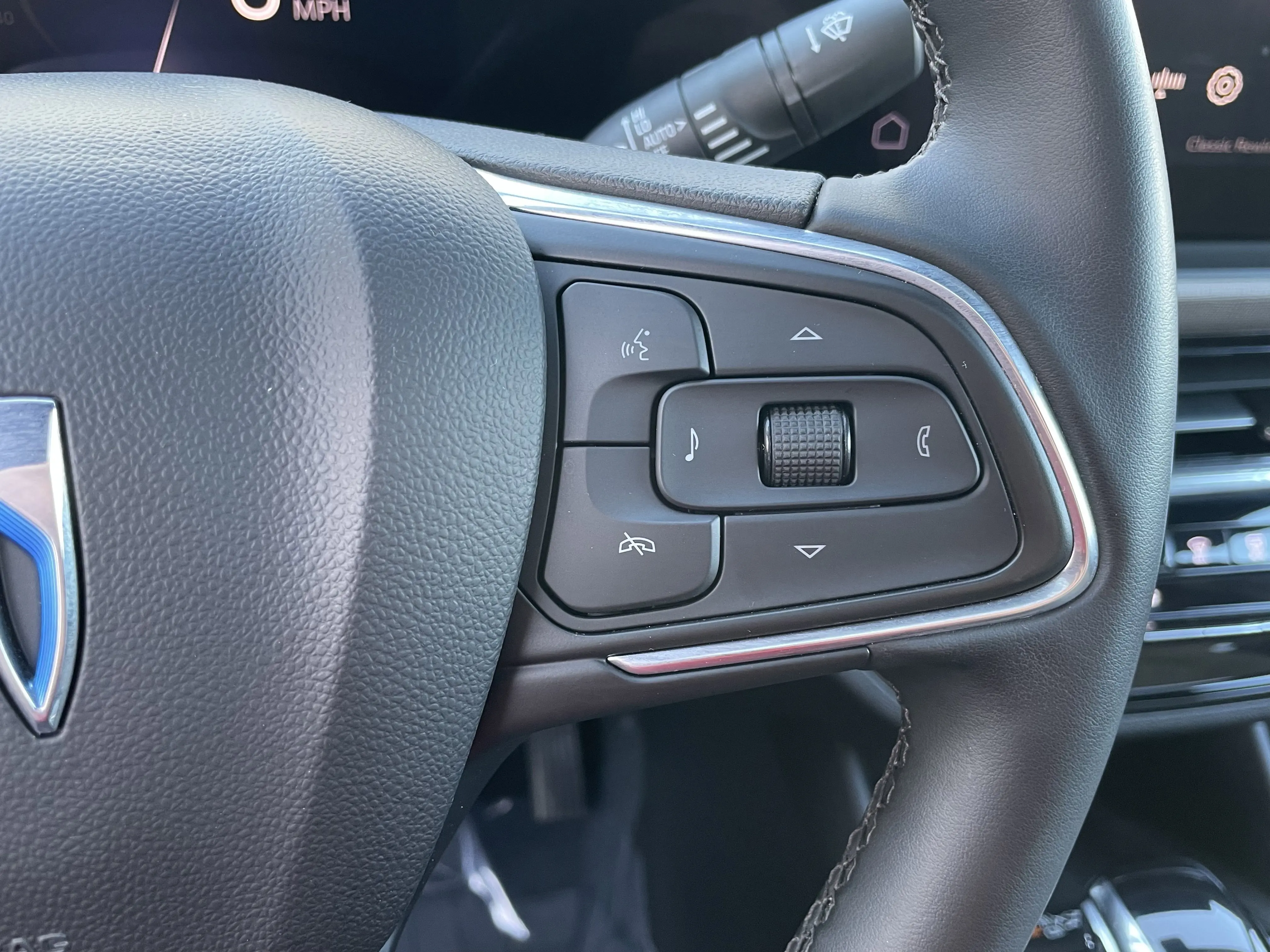 2024 Buick Envista Avenir photo 27