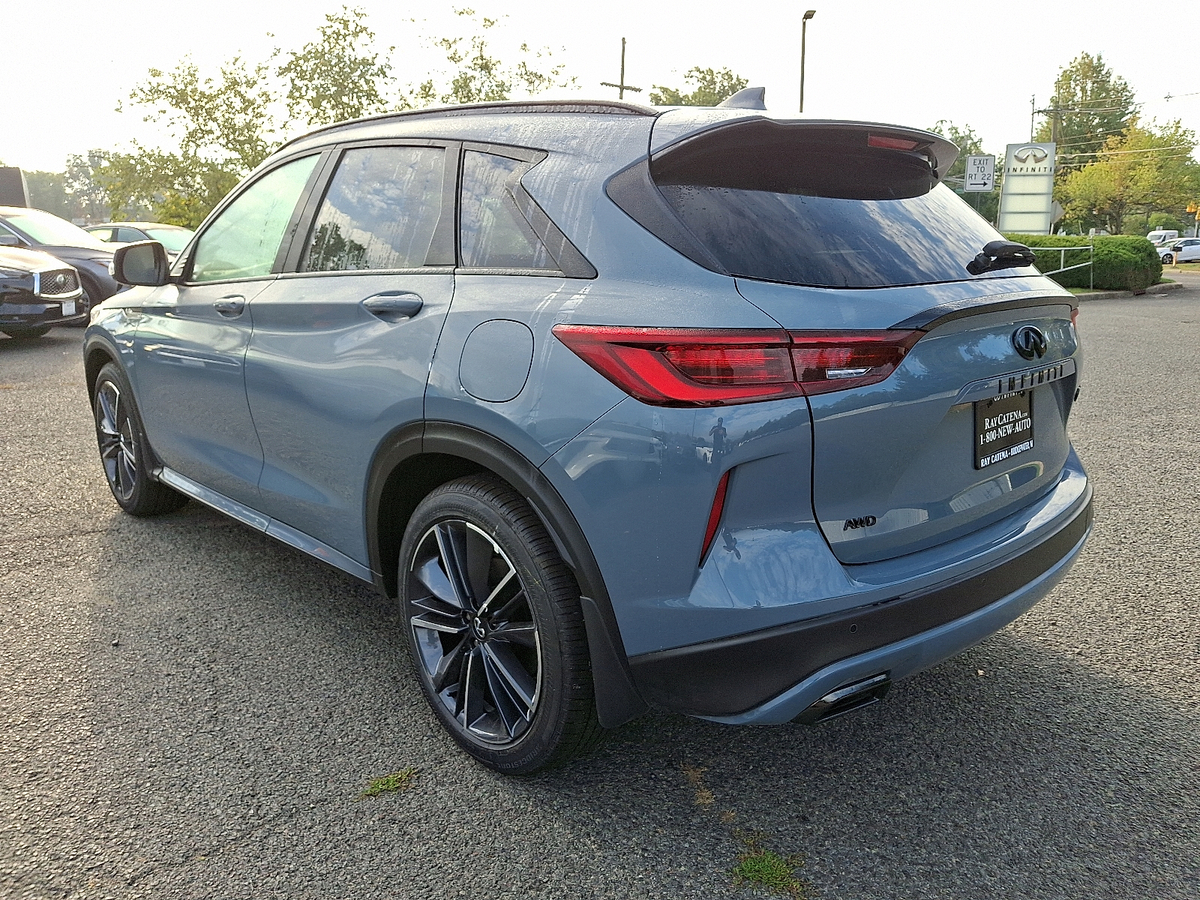 2025 Infiniti QX50 SPORT AWD photo 2