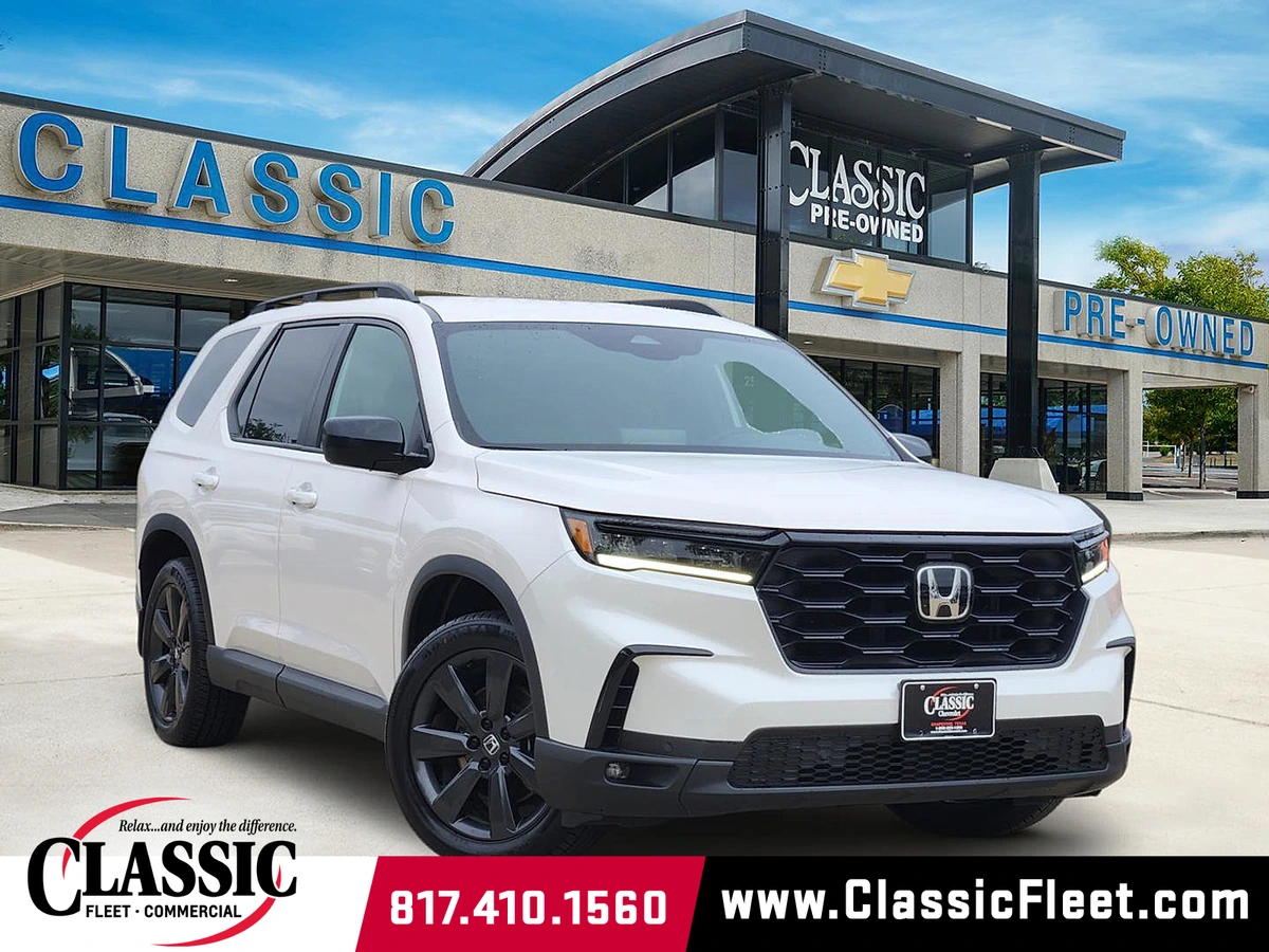 2025 Honda Pilot Sport 2WD's photo