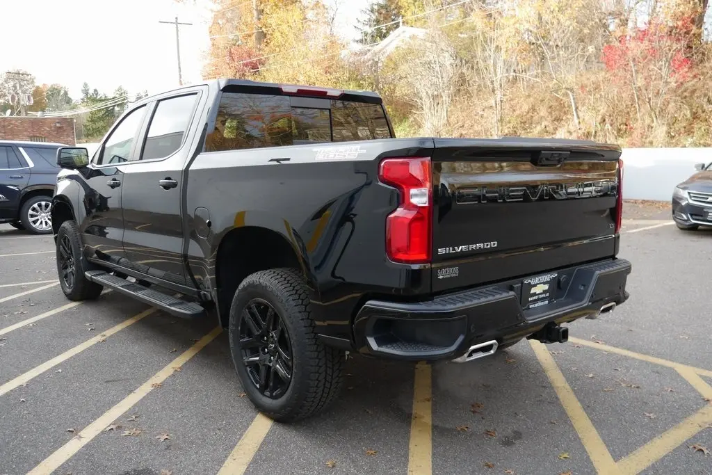 2026 Chevrolet Silverado 1500 LT Trail Boss photo 3