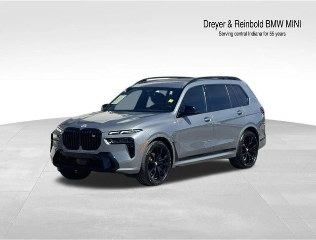 2023 BMW X7 M60i's photo