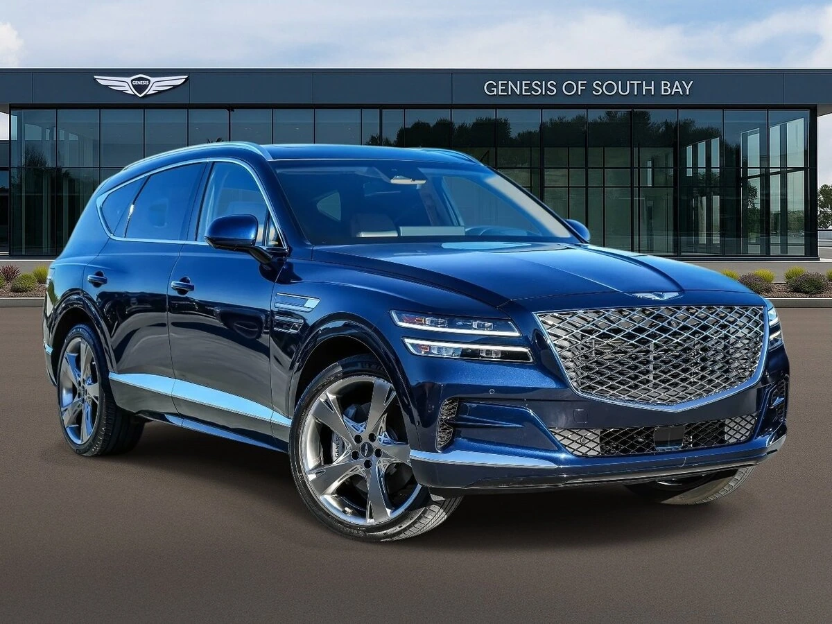 2023 Genesis GV80 Base's photo