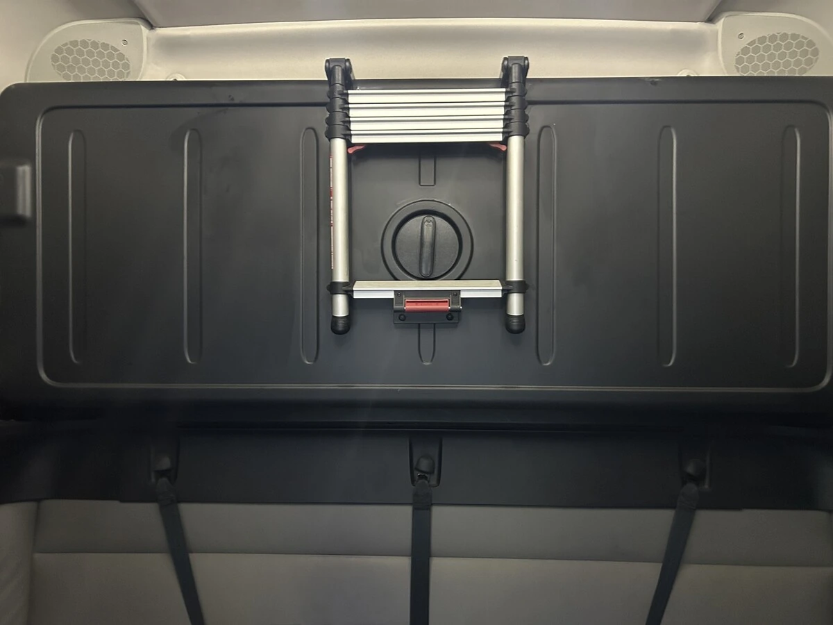 2022 Freightliner Cascadia - image 17