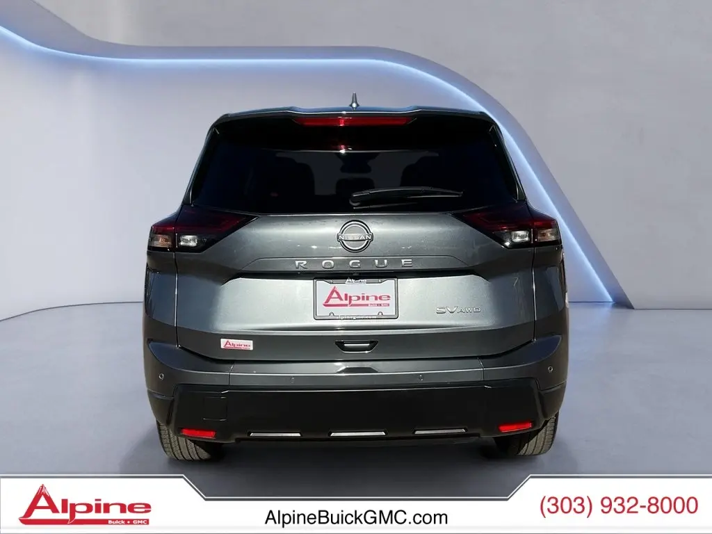 2024 Nissan Rogue SV photo 4