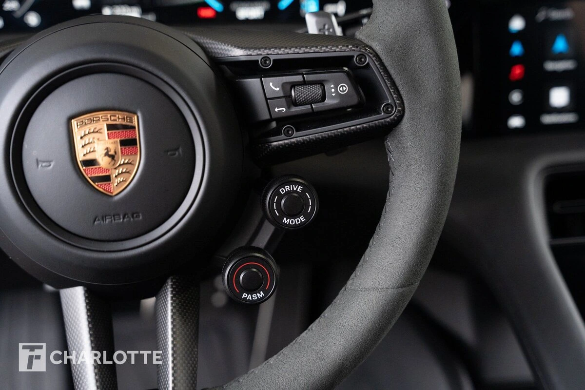 2025 Porsche Taycan Turbo GT with Weissach Package - Photo 26