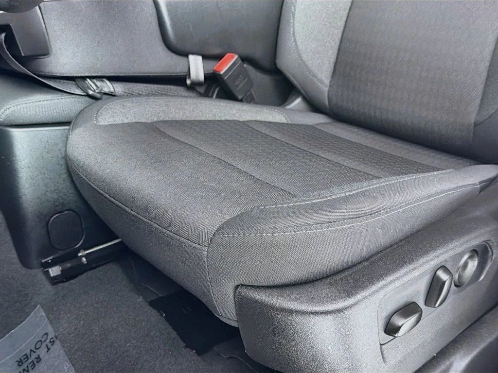 2026 Chevrolet Silverado 1500 Custom - Photo 18