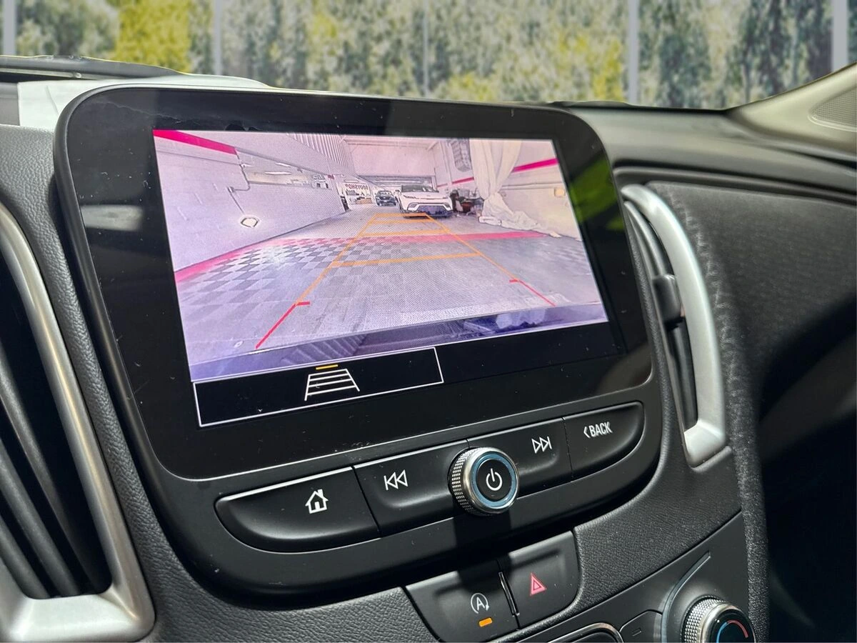 2025 Chevrolet Malibu 1LT - Photo 22