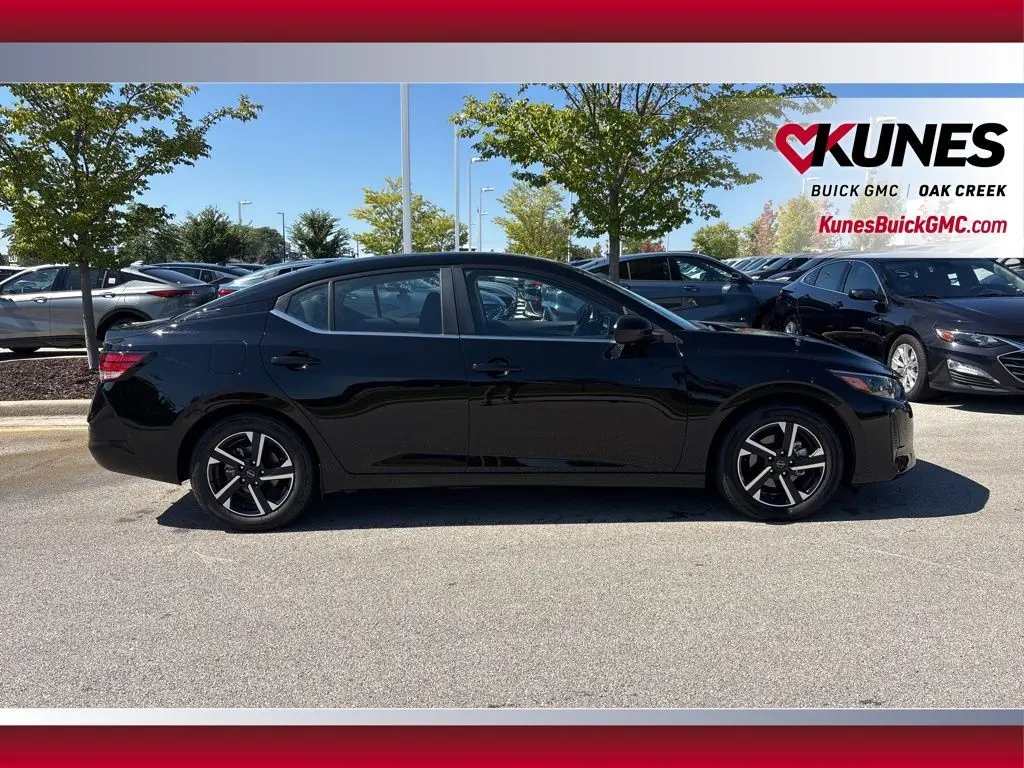 2024 Nissan Sentra SV photo 3