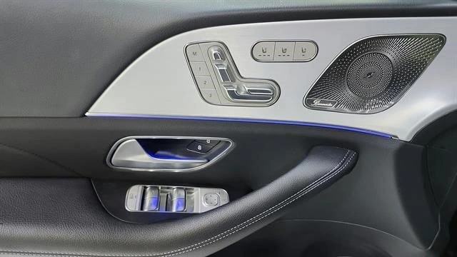 2026 Mercedes-Benz GLS 25