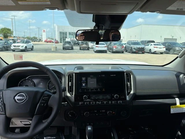 2026 Nissan Frontier SV - Photo 11