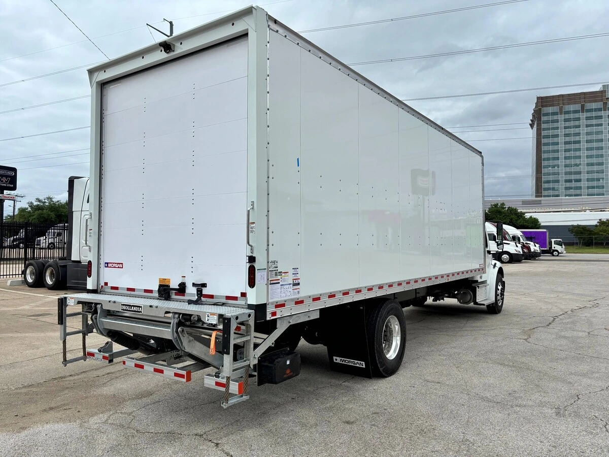 2027 Freightliner M2 106 — photo 6