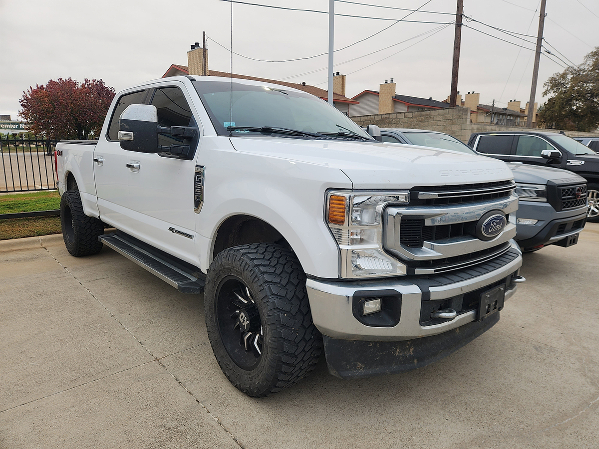2021 Ford F-250 Super Duty XLT's photo