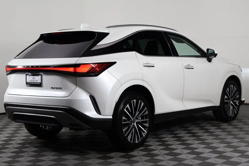 2026 Lexus RX 350 Premium photo 2