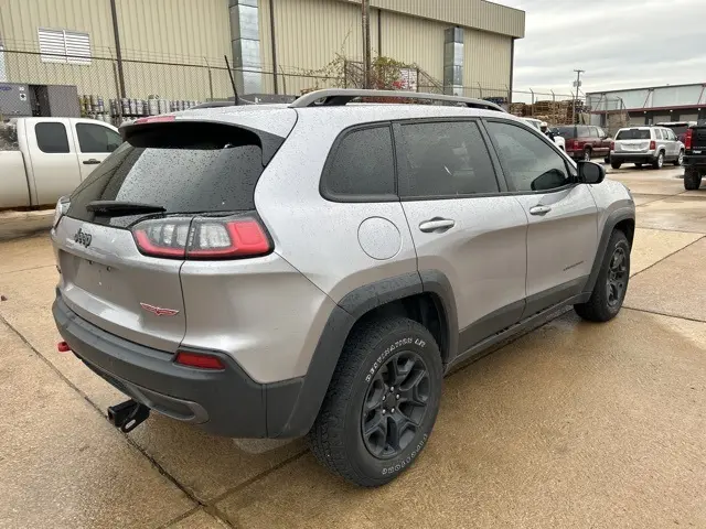 2020 Jeep Cherokee Trailhawk photo 4