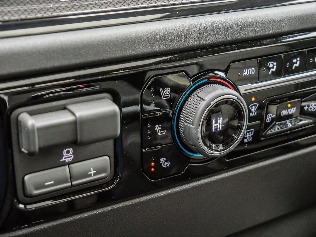 2026 Chevrolet Silverado 1500 ZR2 - Photo 47