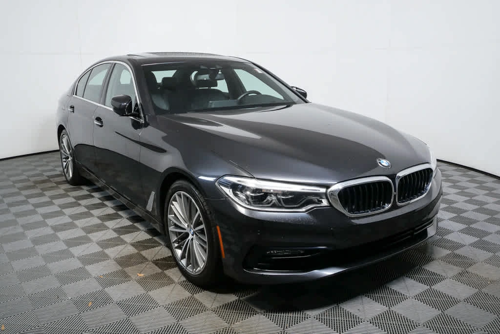 2017 BMW 5 Series 540i