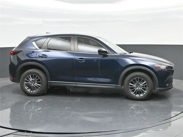 2021 Mazda CX-5 Touring photo 4
