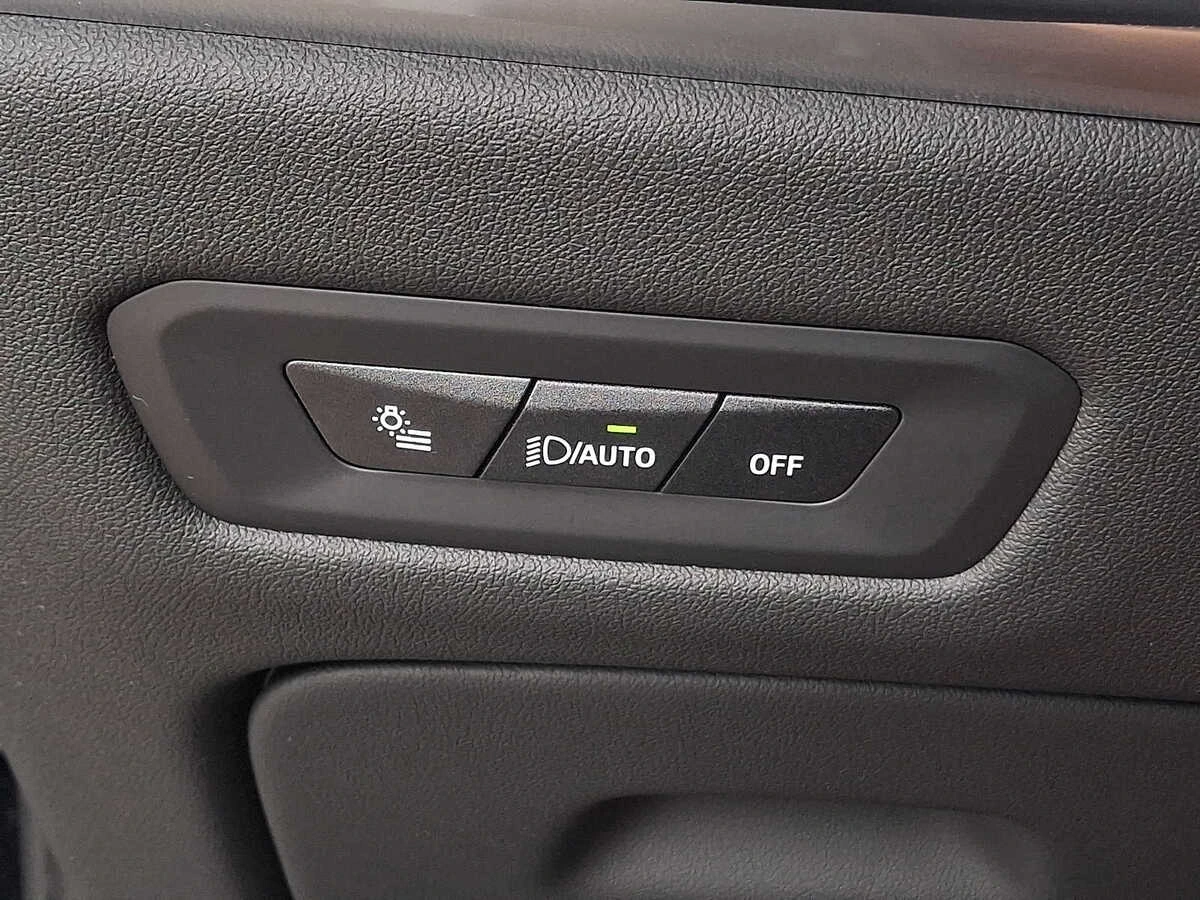 2025 BMW X5 40i - Photo 23