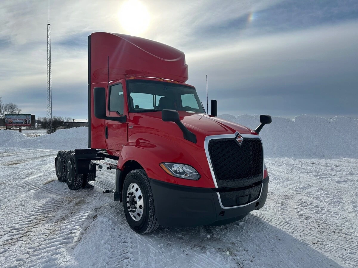 2026 International LT - image 2