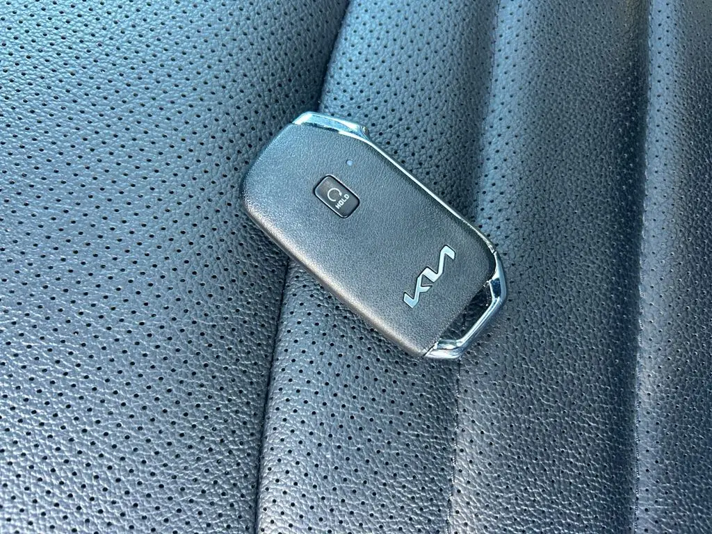 2023 Kia Forte GT photo 29