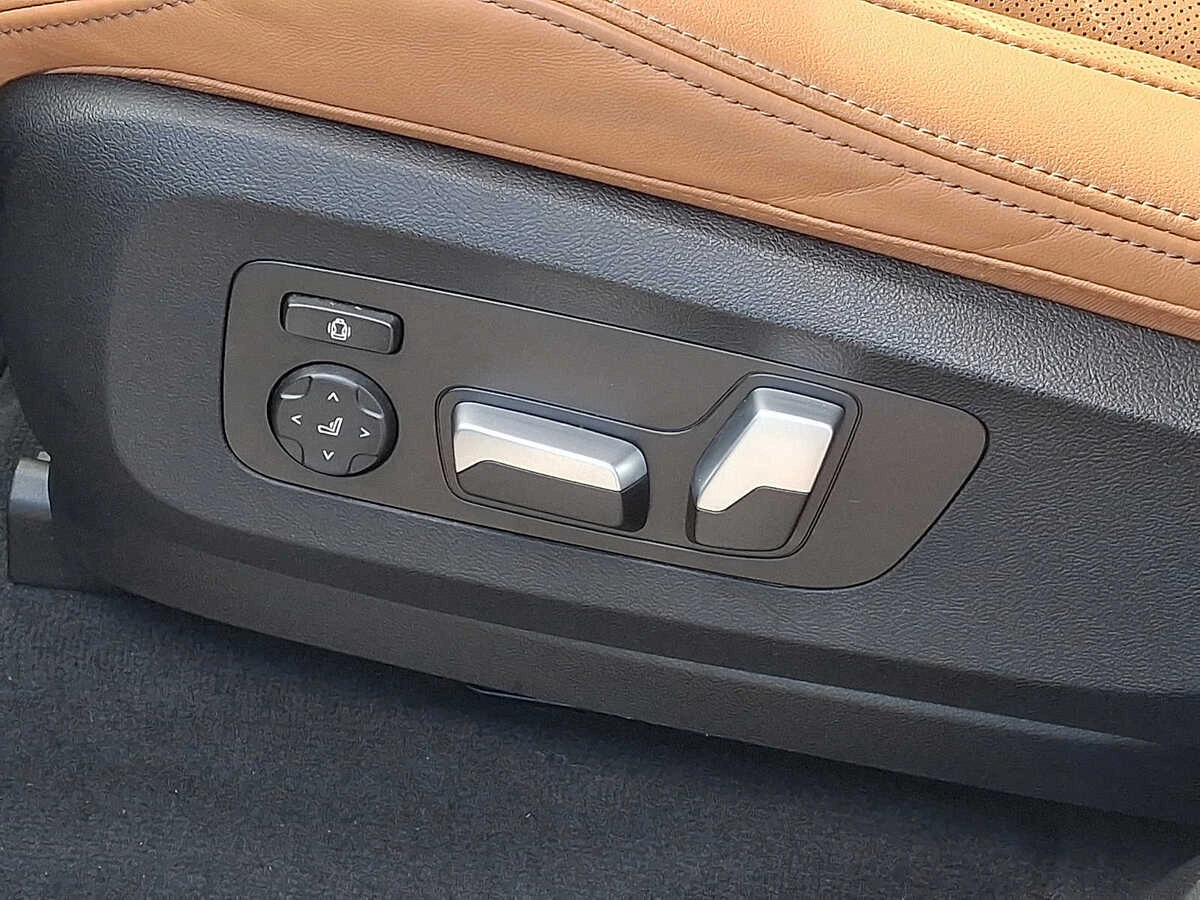 2024 BMW X5 50e - Photo 11