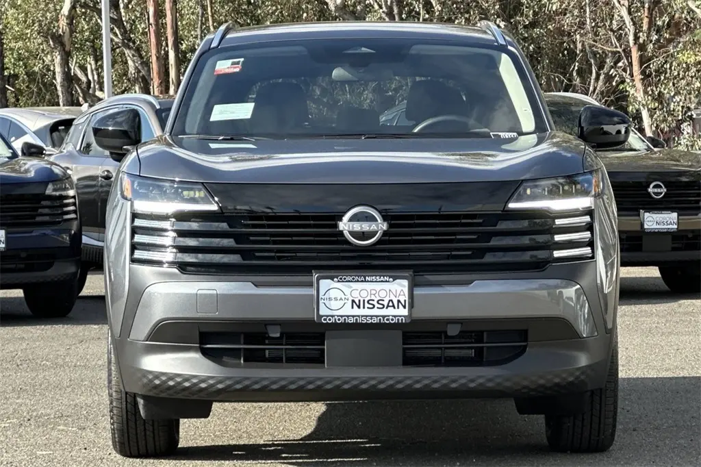 2026 Nissan Kicks SV photo 7
