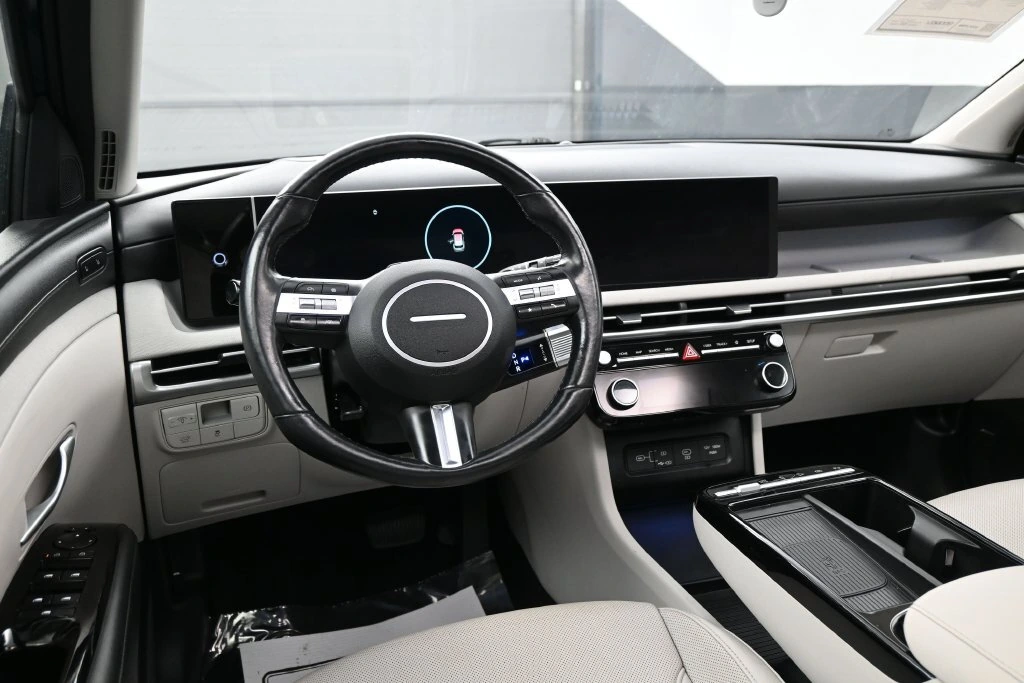 2025 Hyundai Tucson Limited - Photo 25