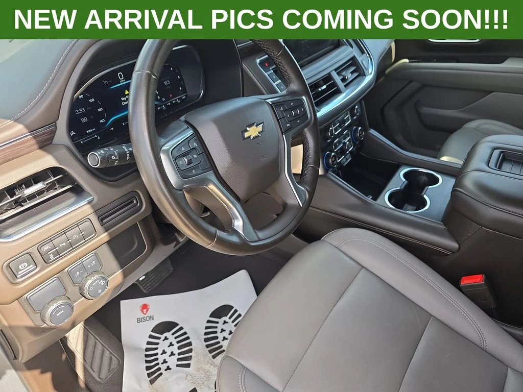 2024 Chevrolet Suburban LT - Photo 17