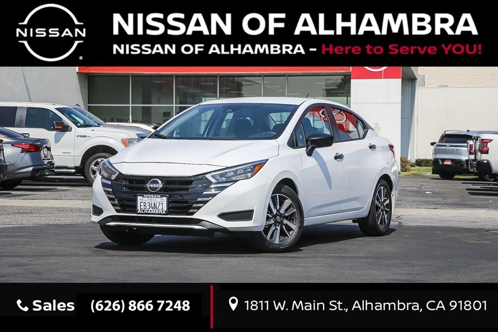2025 Nissan Versa 1.6 S CVT's photo