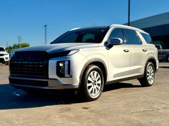 2024 Hyundai Palisade SEL photo 2