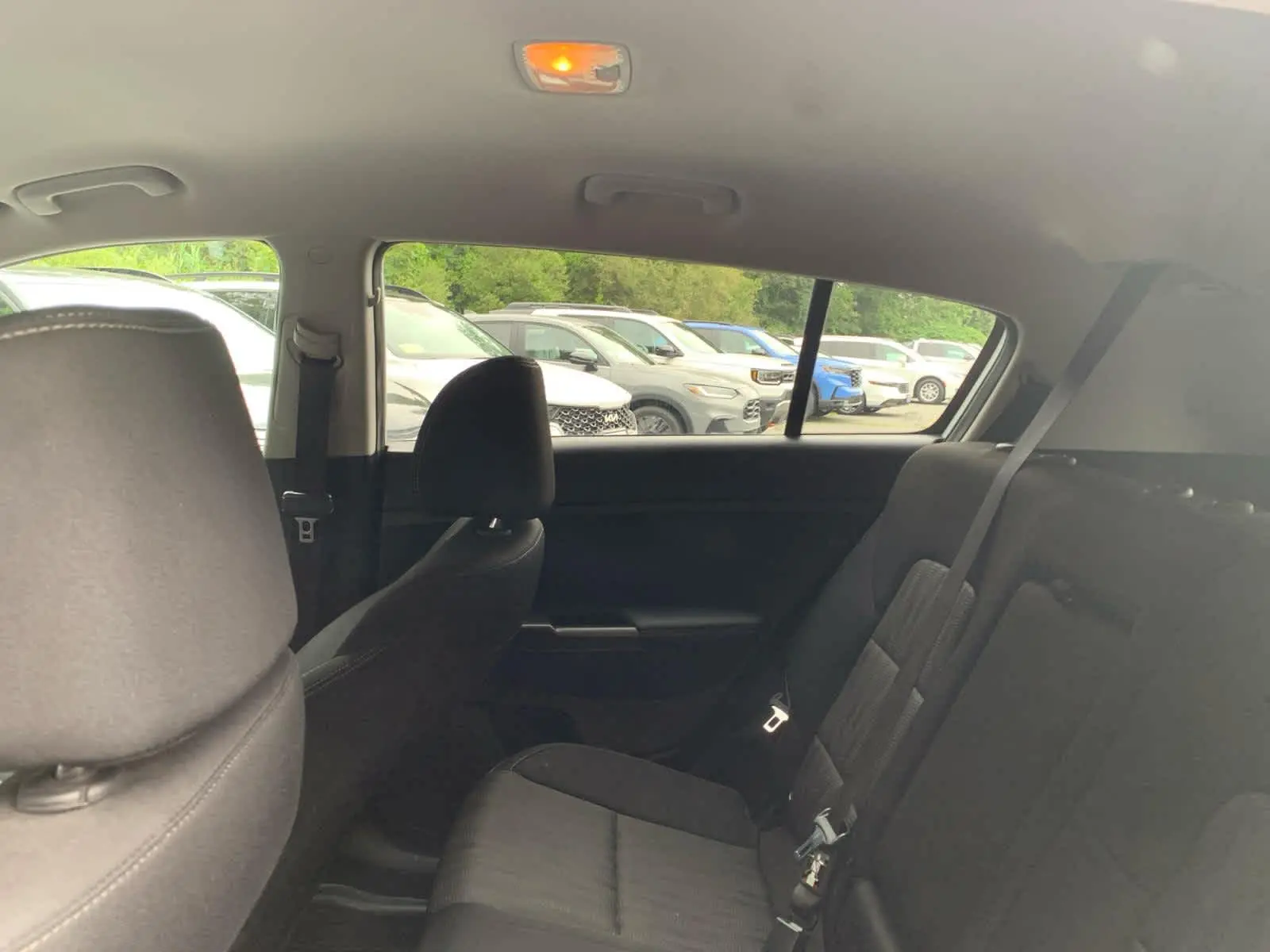 2020 Kia Sportage LX photo 29