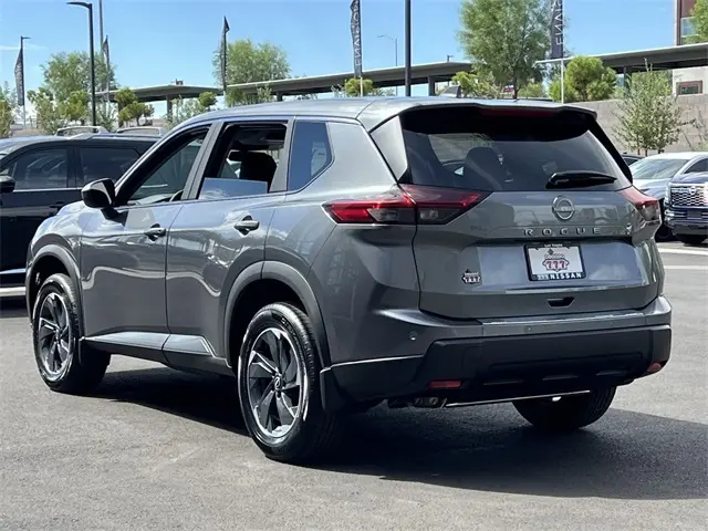 2026 Nissan Rogue SV photo 3